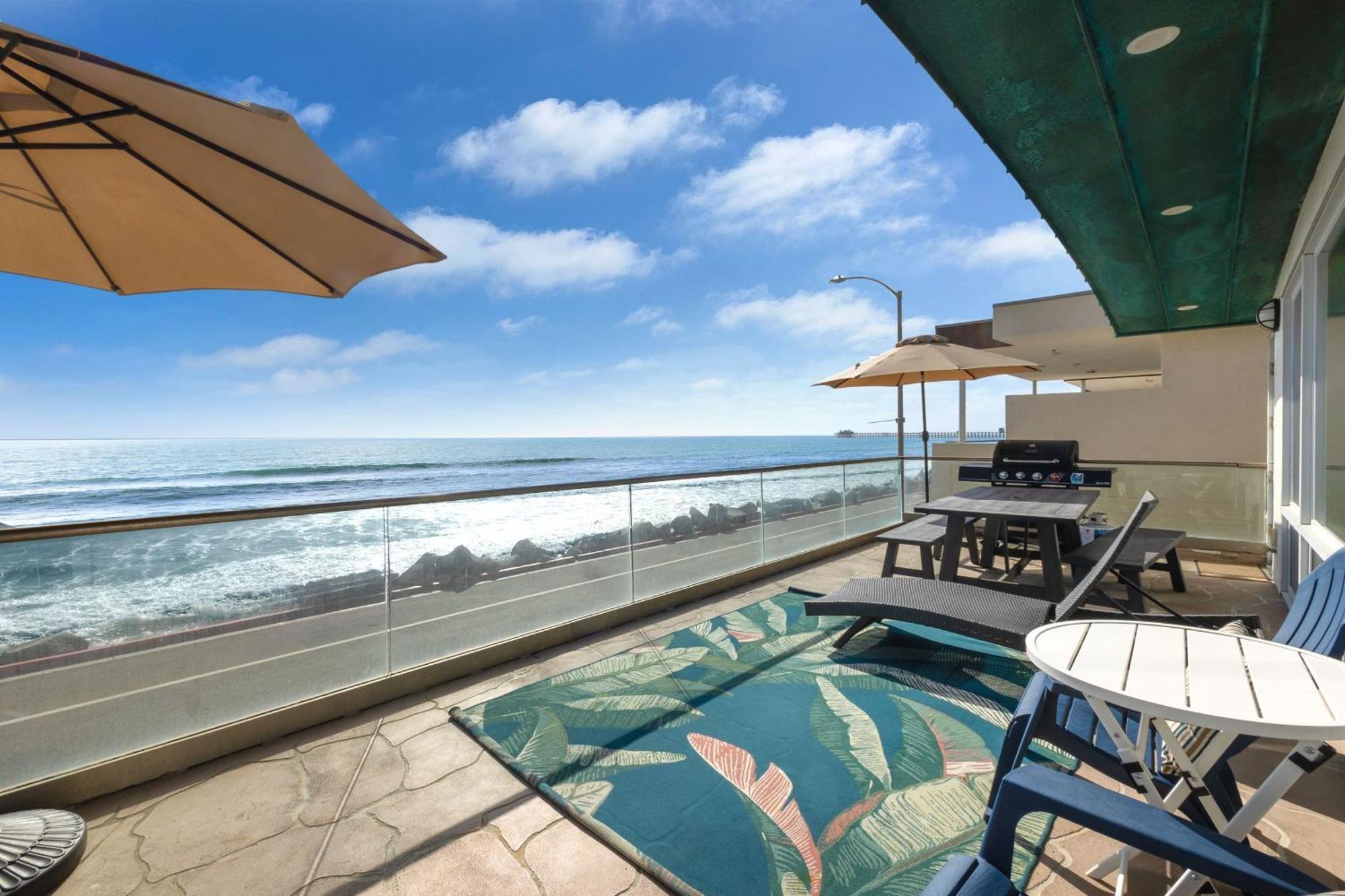 Oceanfront, Private Patio, Bbq, On The Strand Villa Oceanside Exterior photo